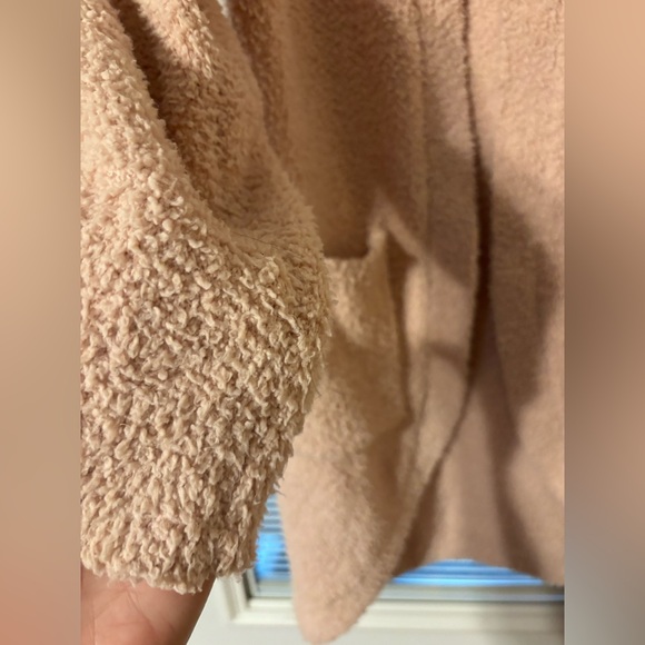 Kikit Women's Cardigan in Soft Pink - Picture 9 of 13